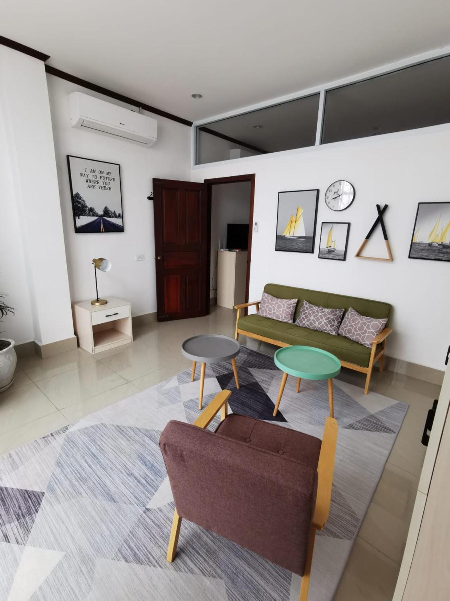 Artist Golden Loft Paris - Vientiane Homestay Duplex Triplex Ngoại thất bức ảnh