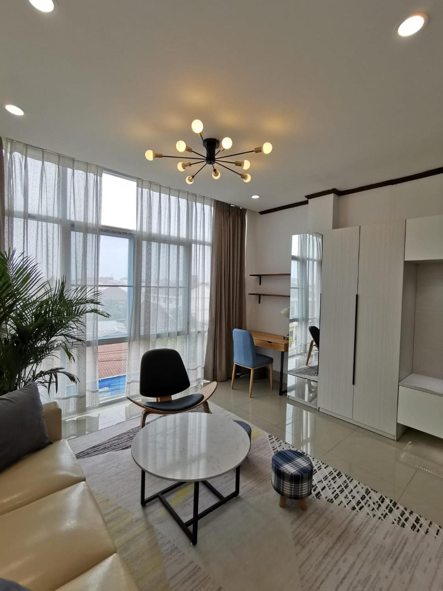 Artist Golden Loft Paris - Vientiane Homestay Duplex Triplex Ngoại thất bức ảnh